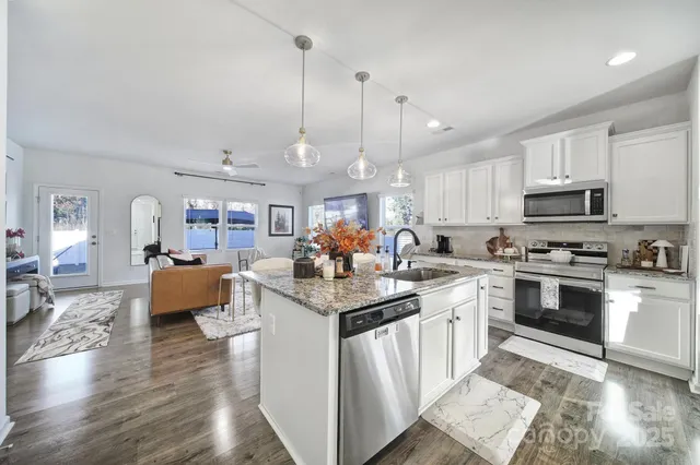 $399,500 | 1028 Von Buren Boulevard, Rock Hill, SC 29730