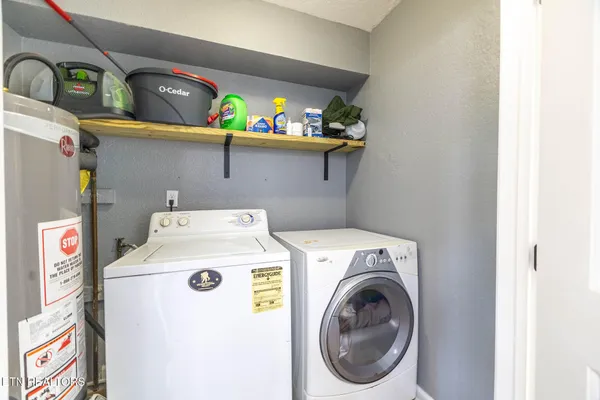 $274,000 | 307 Glendale Avenue, Clinton, TN 37716