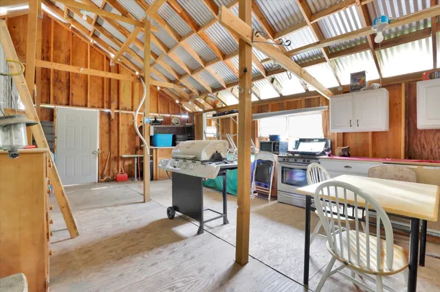 $79,500 | 5324 Olinger Road, Springdale, WA 99173