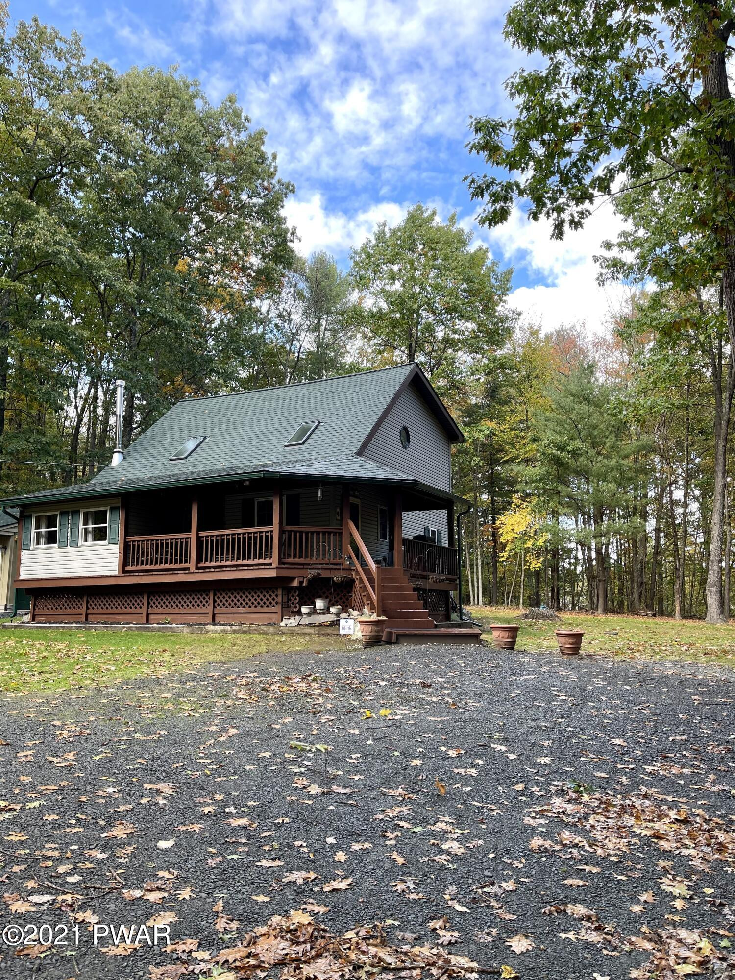 124 Butch's Road Hawley, PA 18428 - Photo 4 of 55 F231ED61-E360-40F3-A255-152145F0C06C