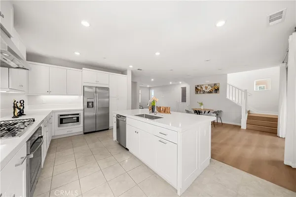 $1,520,000 | 602 Catalonia, Lake Forest, CA 92630