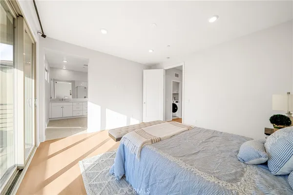 $1,520,000 | 602 Catalonia, Lake Forest, CA 92630