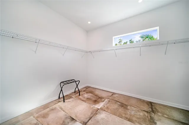 $2,590,000 | 2585 Clematis Street, Sarasota, FL 34239