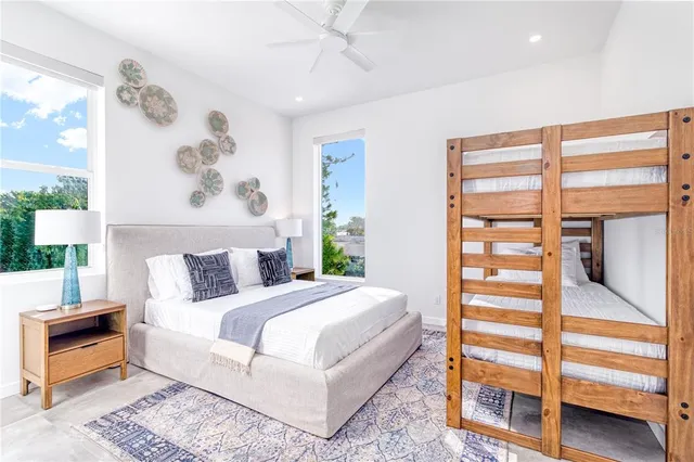 $2,590,000 | 2585 Clematis Street, Sarasota, FL 34239