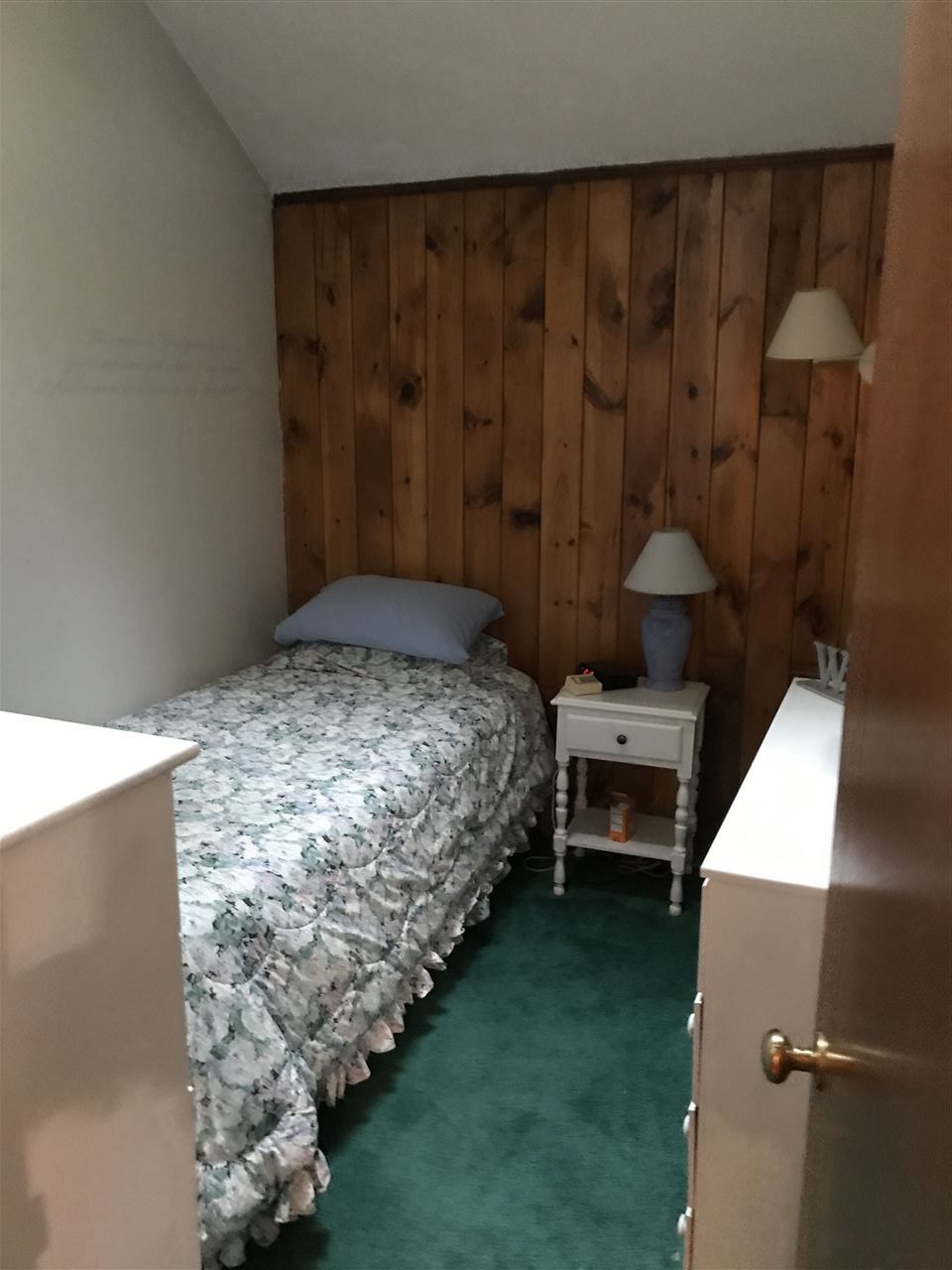 35 Lake Road Epsom, NH 03234 - Photo 13 of 32