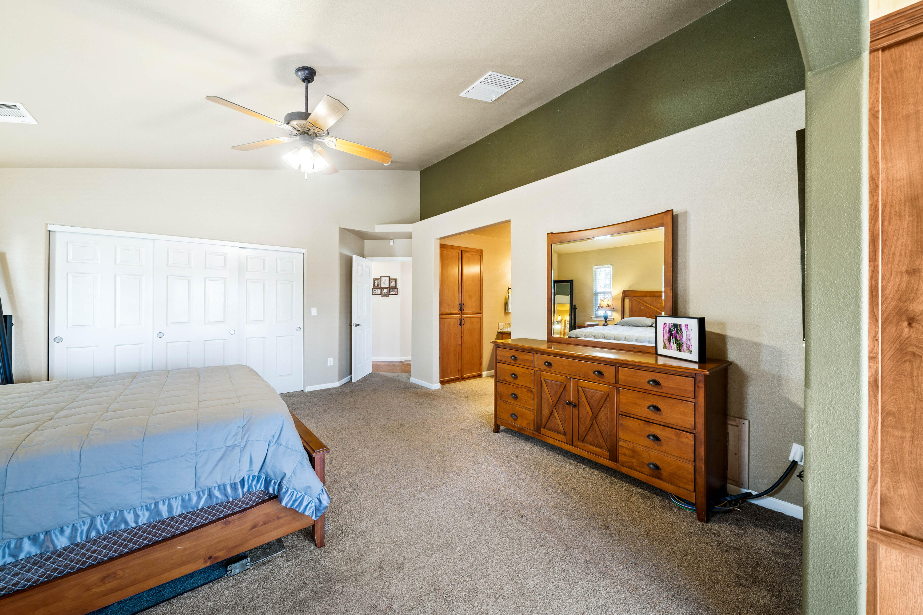 8225 Whispering Oaks Road Redding, CA 96002 - Photo 20 of 50 HARRISONM-52