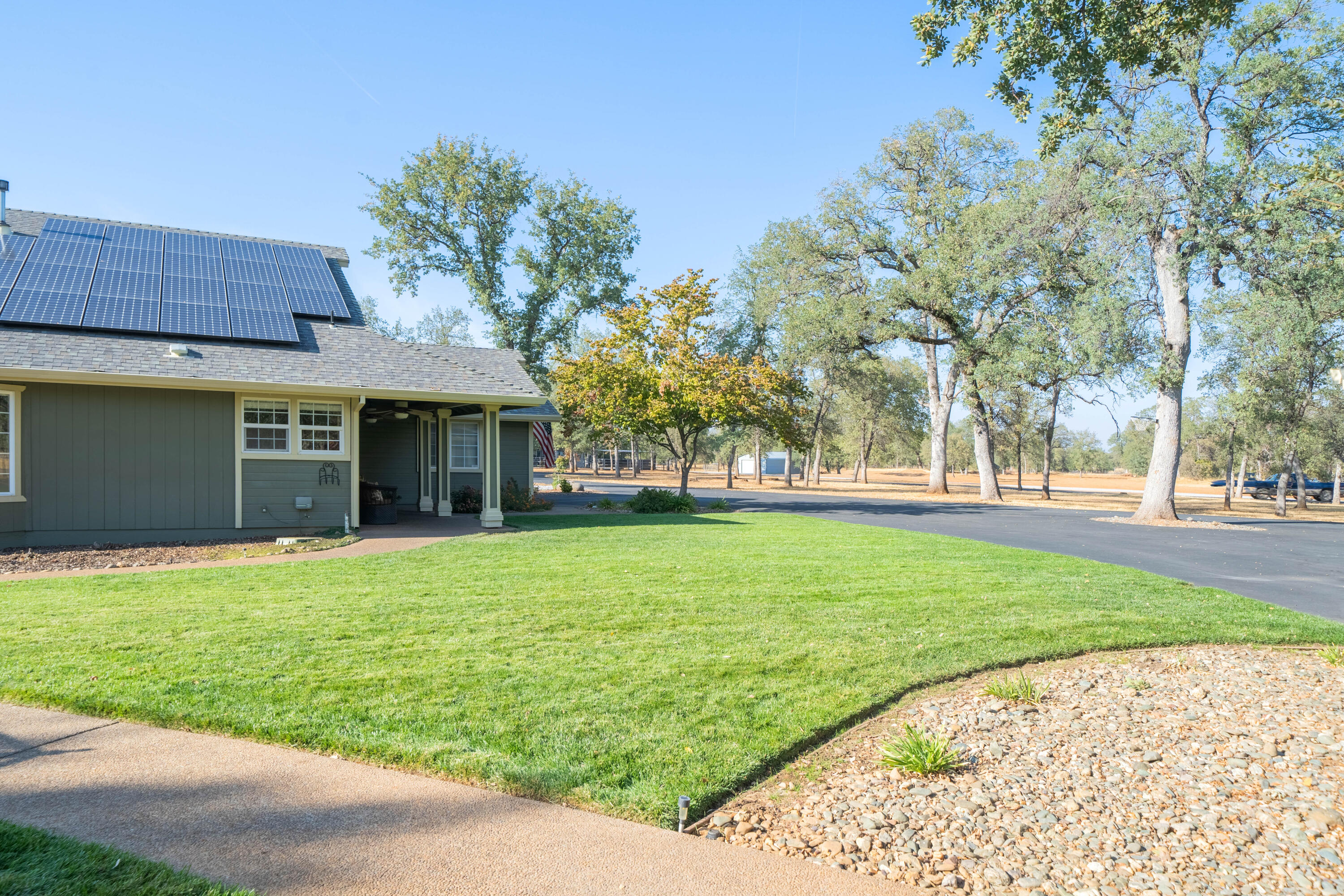 8225 Whispering Oaks Road Redding, CA 96002 - Photo 38 of 50 HARRISONM-24