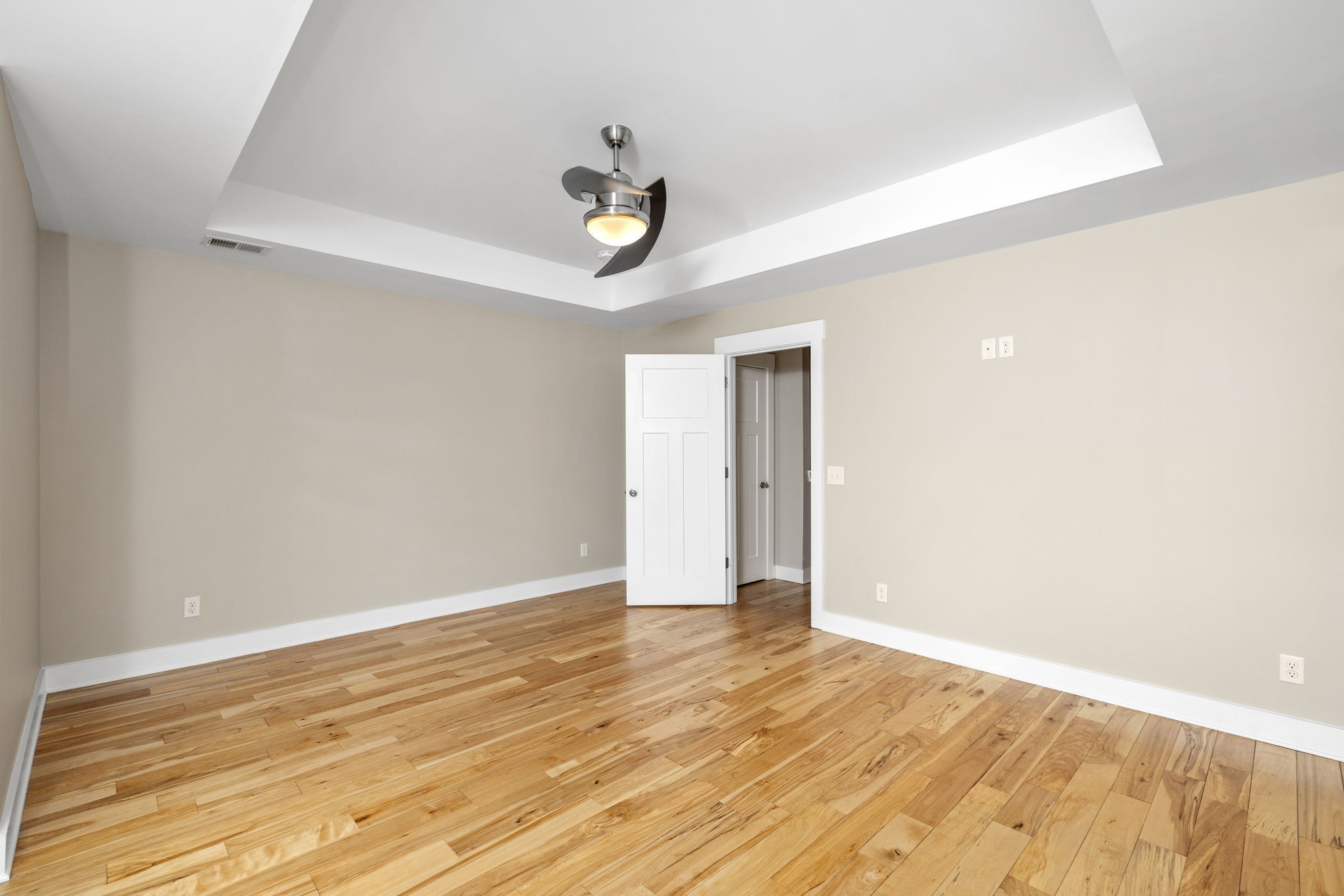 5725 Morrow Road Nashville, TN 37209 - Photo 15 of 35