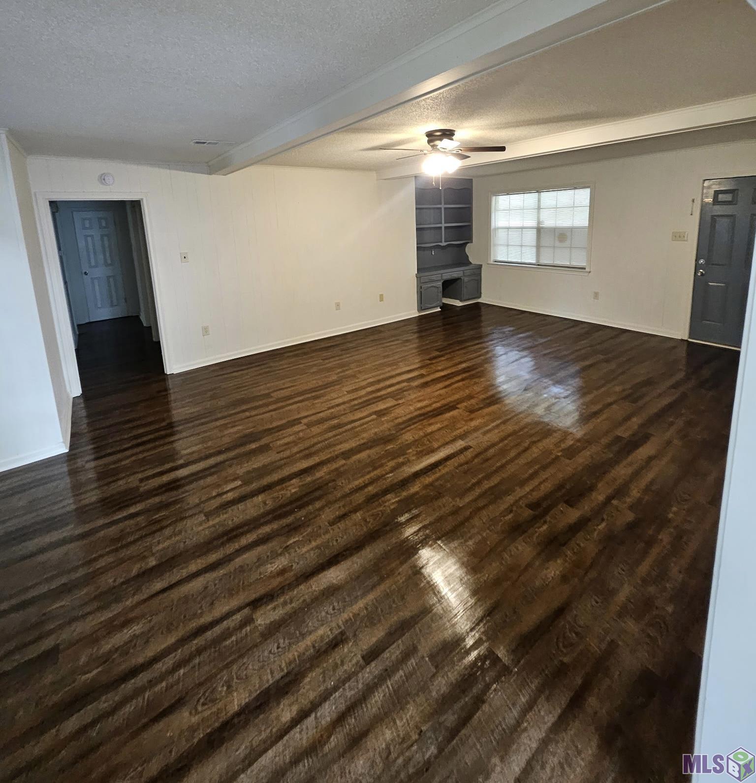 9734 Hardwood Drive Baton Rouge, LA 70818 - Photo 12 of 26 Family Room