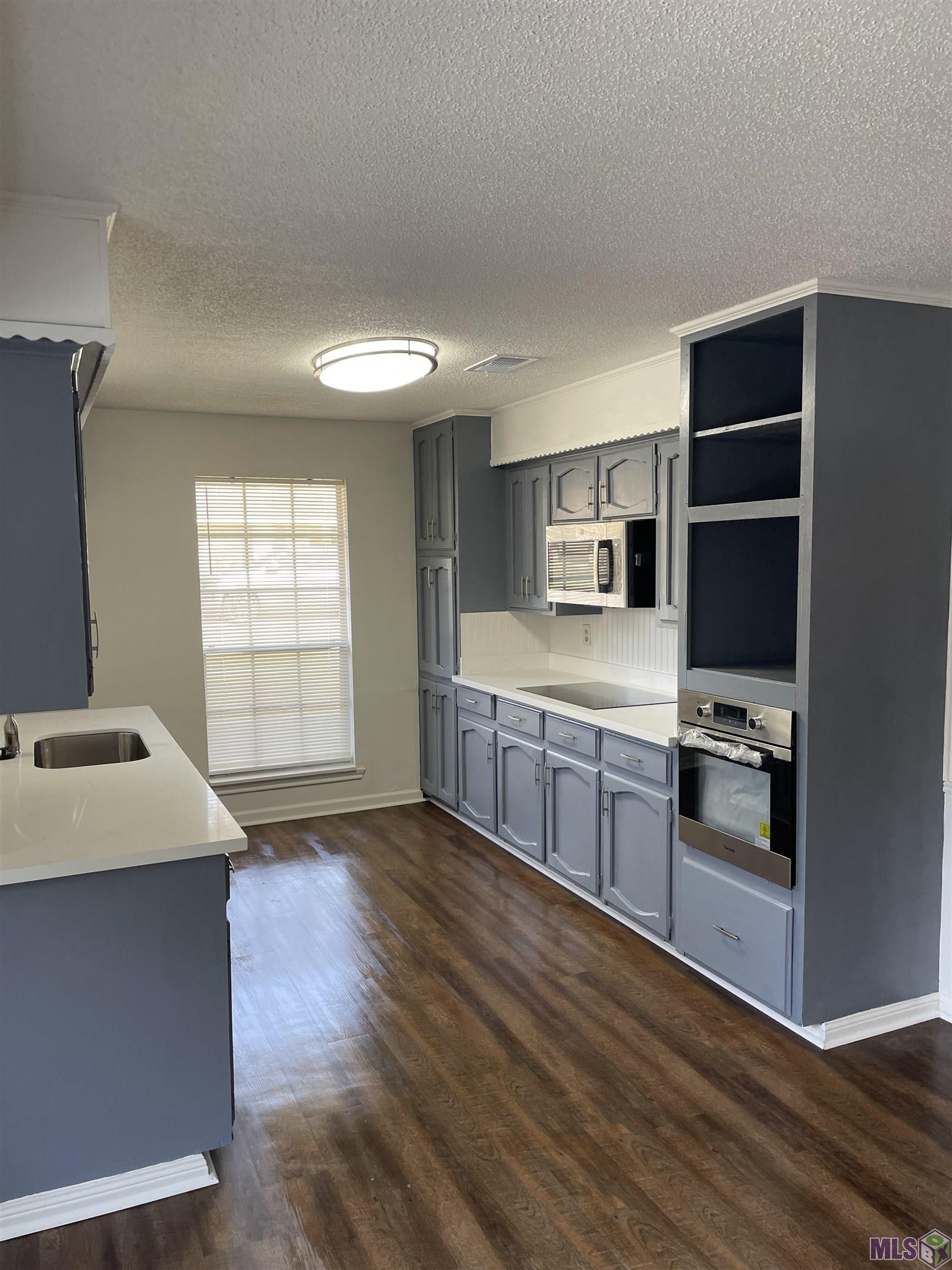 9734 Hardwood Drive Baton Rouge, LA 70818 - Photo 8 of 26 Kitchen