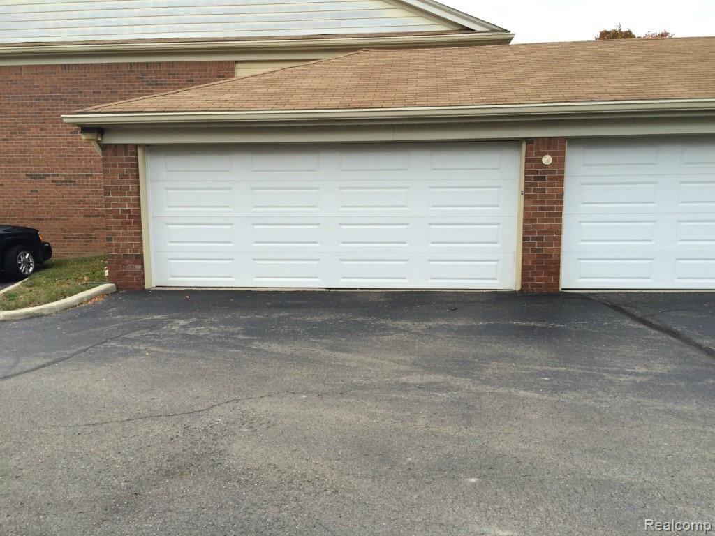 29620 Middlebelt Road, Unit 106 Farmington Hills, MI 48334 - Photo 30 of 32