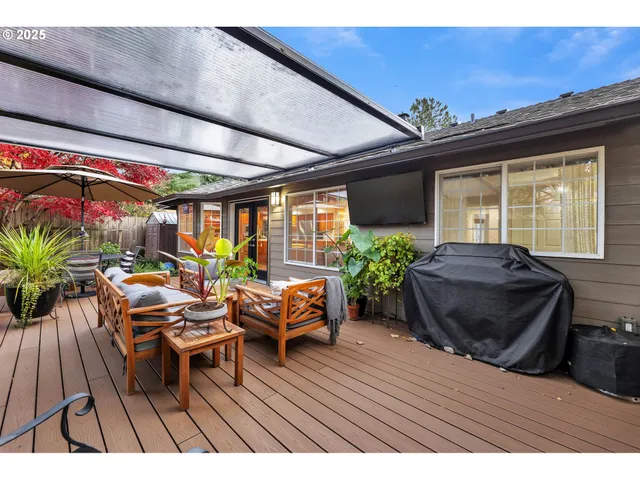 $900,000 | 17208 Southeast 36th Street, Vancouver, WA 98683