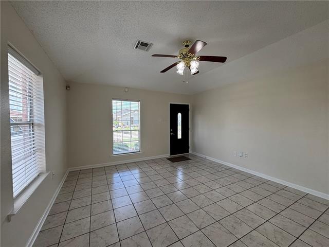 2513 Rue Jesann Marrero, LA 70072 - Photo 3 of 36