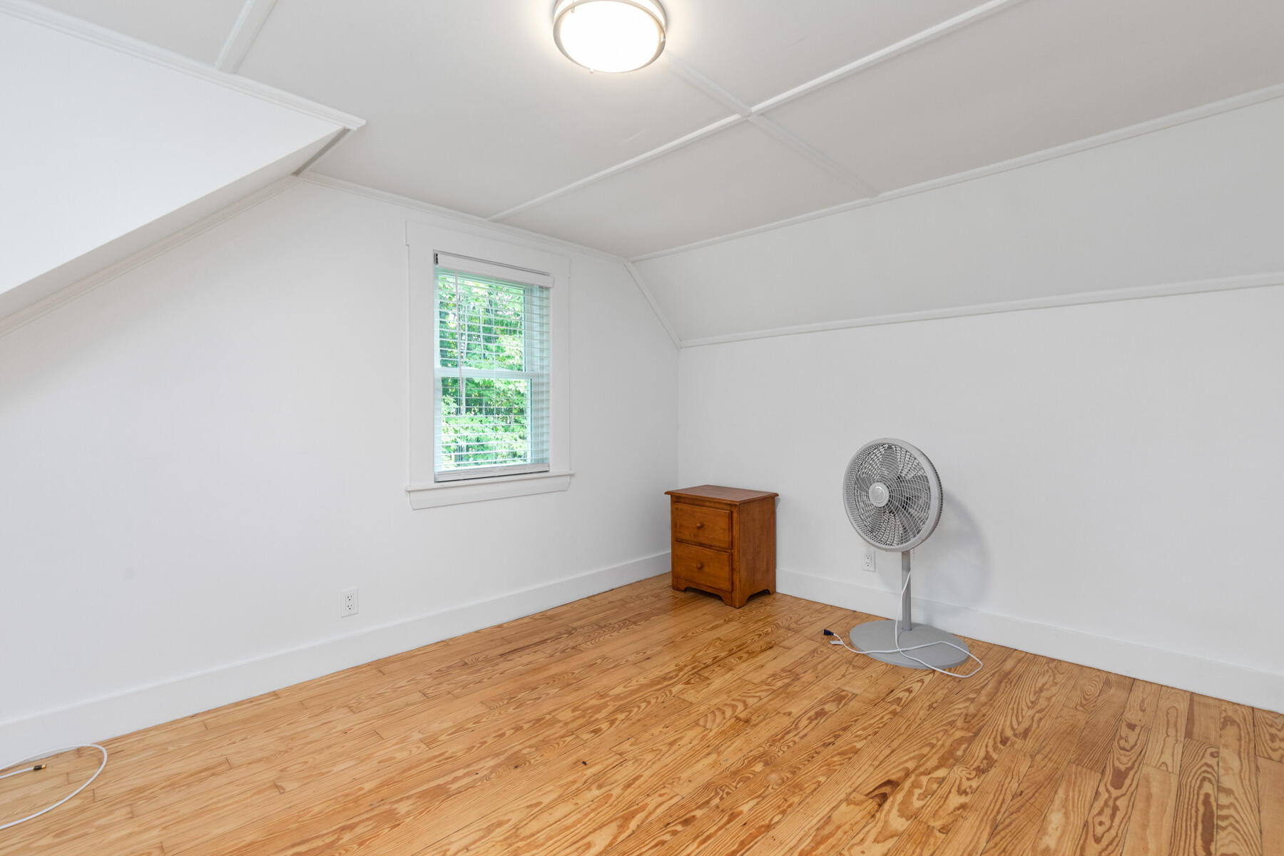91 Sullivan Street Berwick, ME 03901 - Photo 17 of 54 Secoast-Re-Photos-14