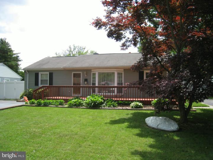34 Warwick Road Stratford, NJ 08084 - Photo 1 of 23