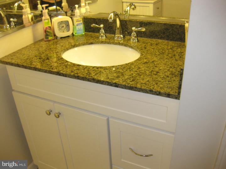 34 Warwick Road Stratford, NJ 08084 - Photo 14 of 23