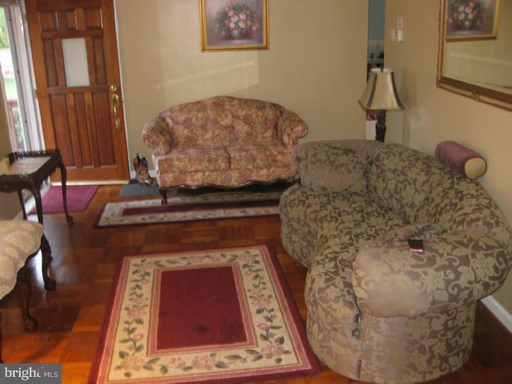 34 Warwick Road Stratford, NJ 08084 - Photo 16 of 23