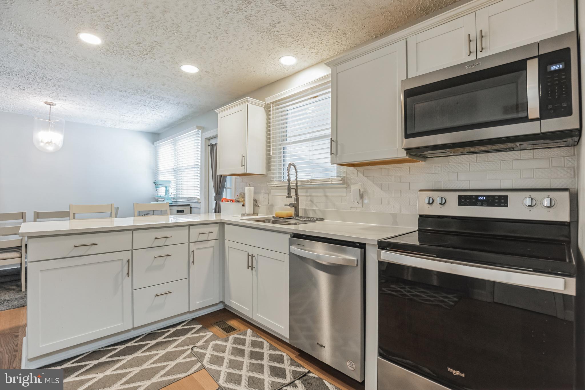 6044 Rosedale Drive King George, VA 22485 - Photo 12 of 30 Gallery Image 12