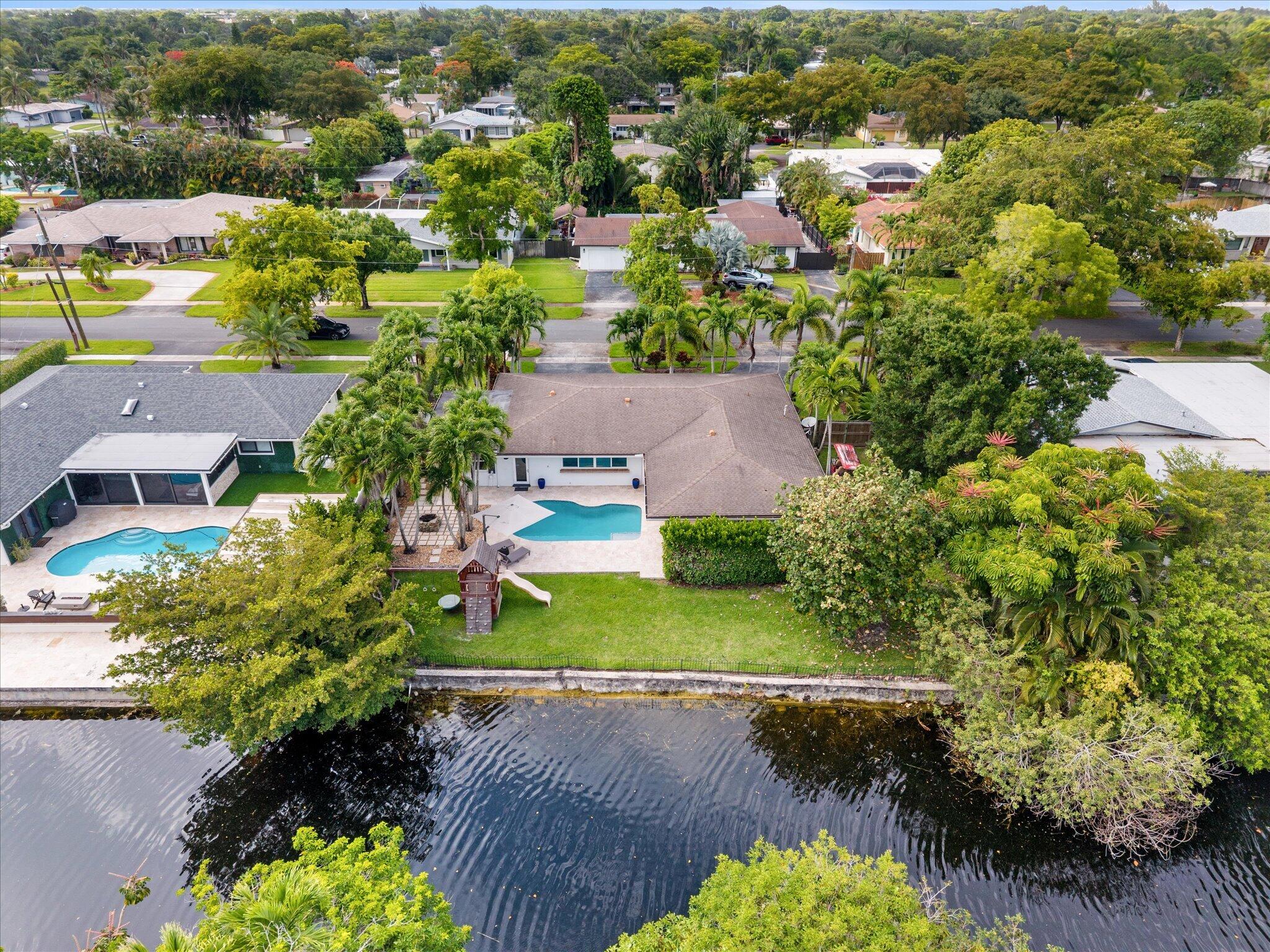 6250 Southwest 6th Street Plantation, FL 33317 - Photo 50 of 52 46-46