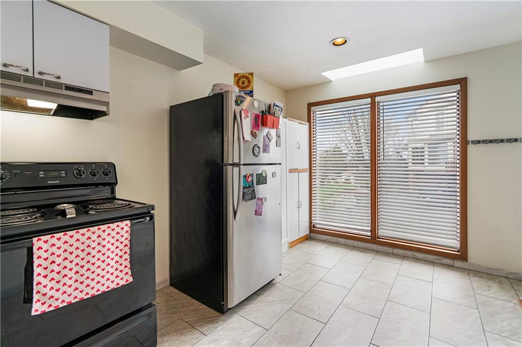 420 Spring Run Drive Monroeville, PA 15146 - Photo 11 of 24