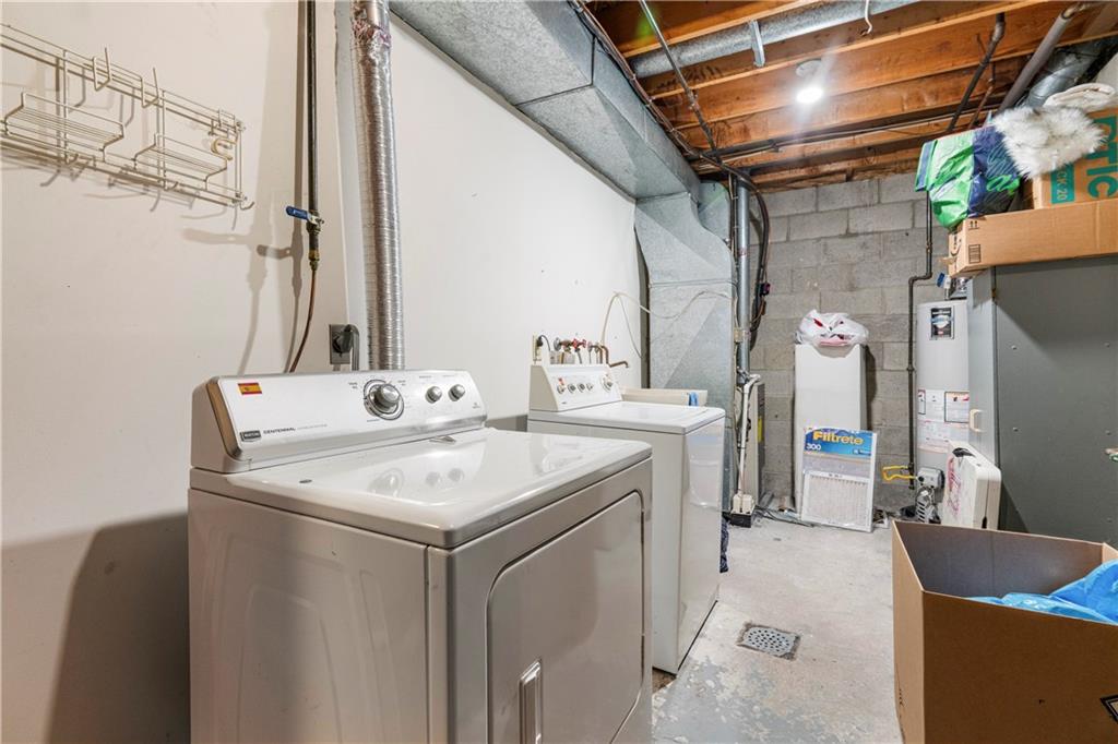 420 Spring Run Drive Monroeville, PA 15146 - Photo 20 of 24 a utility room with dryer and washer