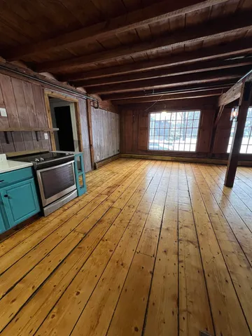 $2,150 | 79 Amherst Street, Milford, NH 03055