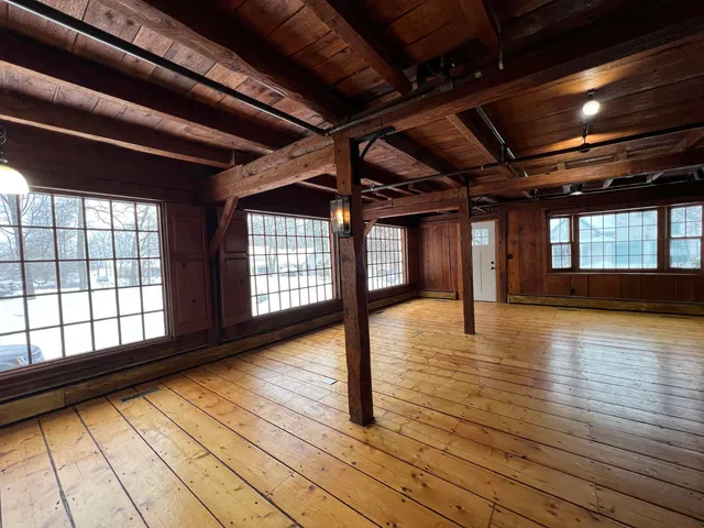 $2,150 | 79 Amherst Street, Milford, NH 03055