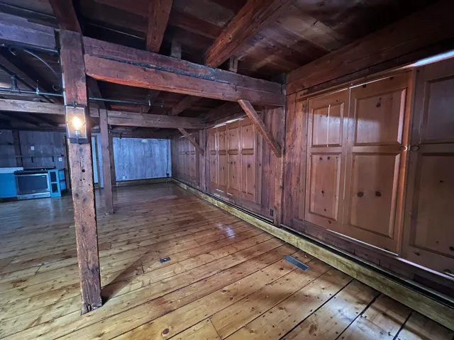 $2,150 | 79 Amherst Street, Milford, NH 03055