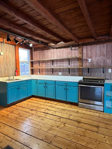 $2,150 | 79 Amherst Street, Milford, NH 03055