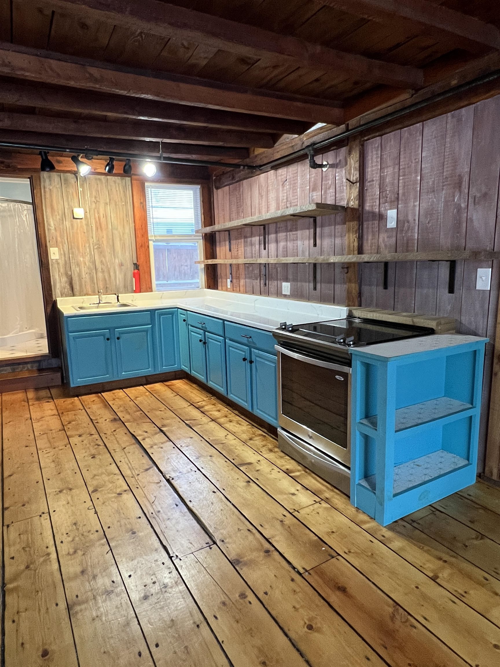 79 Amherst Street Milford, NH 03055 - Photo 9 of 29