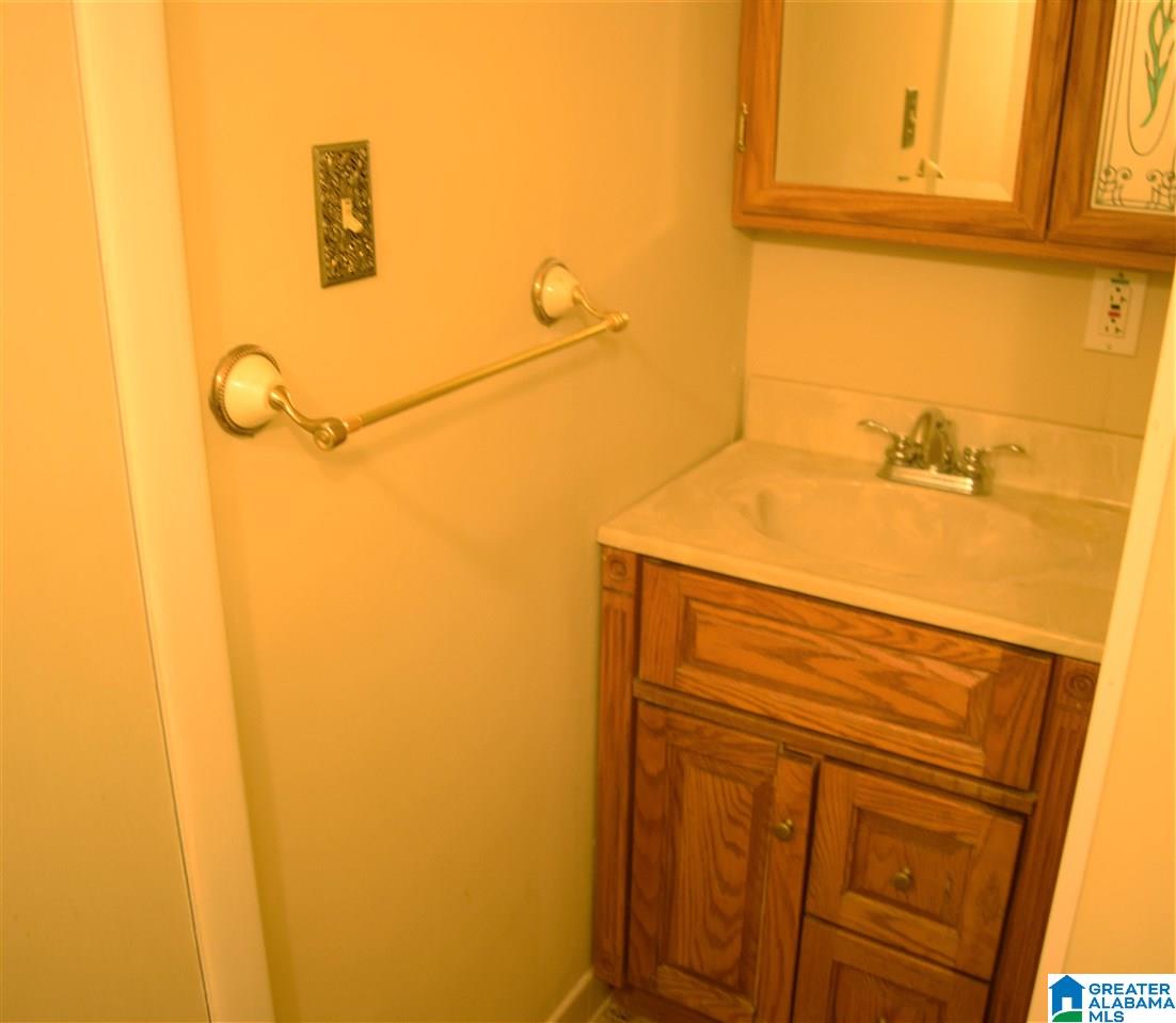 2327 Old Springville Road Birmingham, AL 35215 - Photo 13 of 34 Gallery Image 13