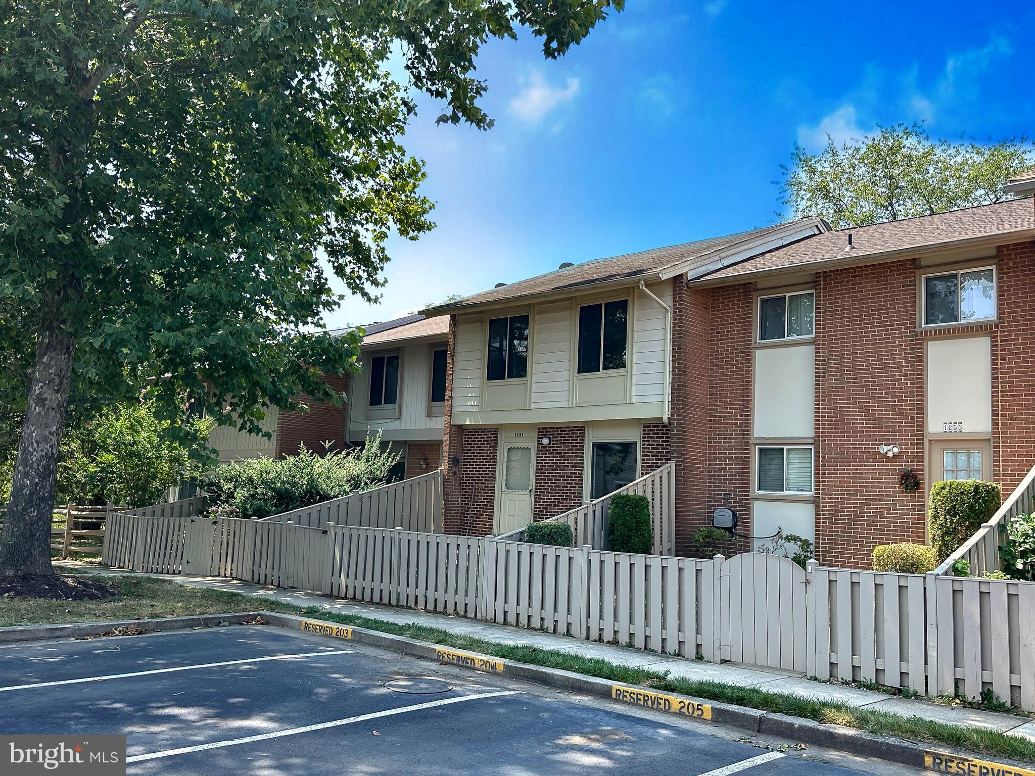 1251 Springtide Place Herndon, VA 20170 - Photo 1 of 32