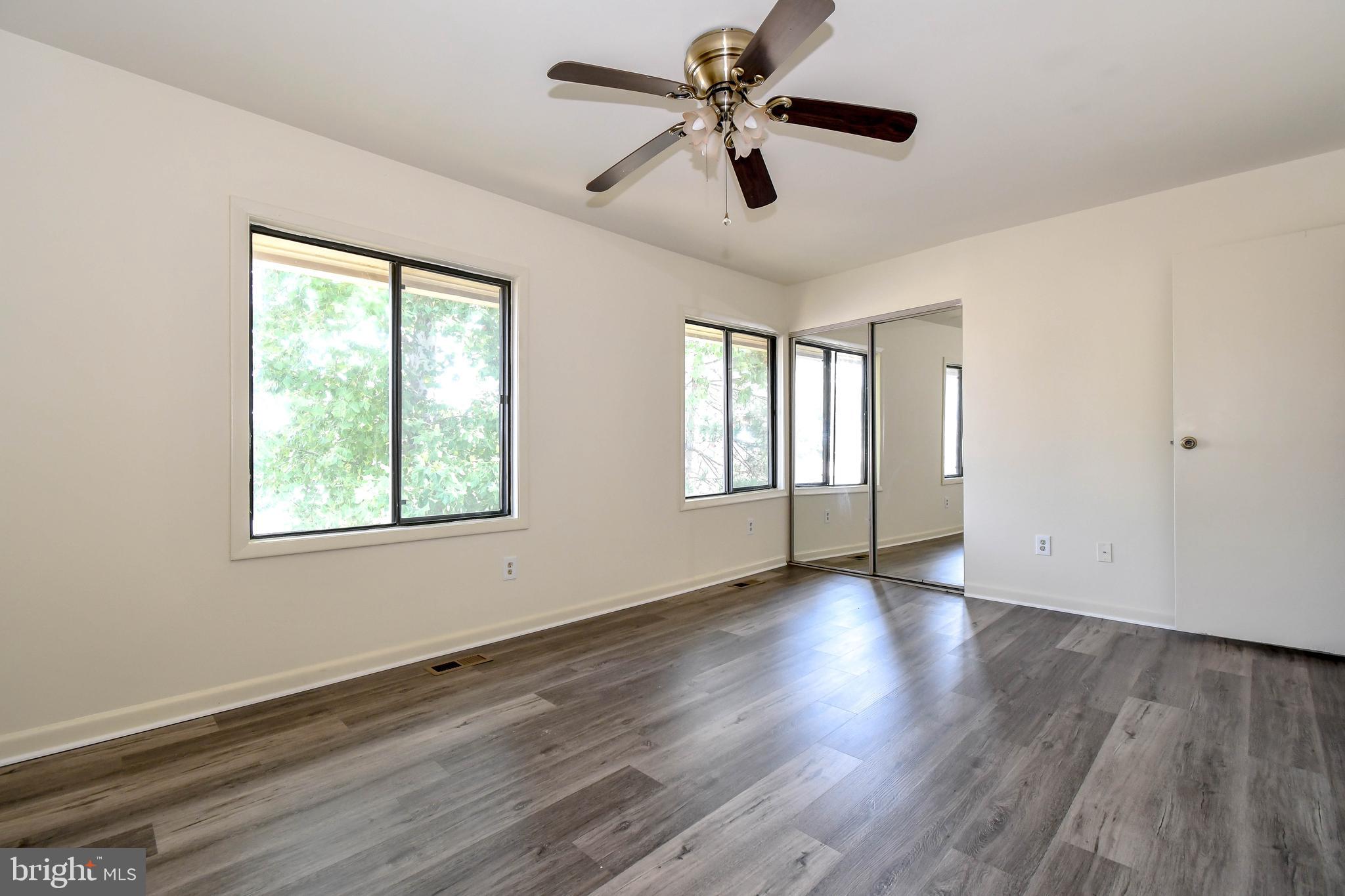 1251 Springtide Place Herndon, VA 20170 - Photo 21 of 32