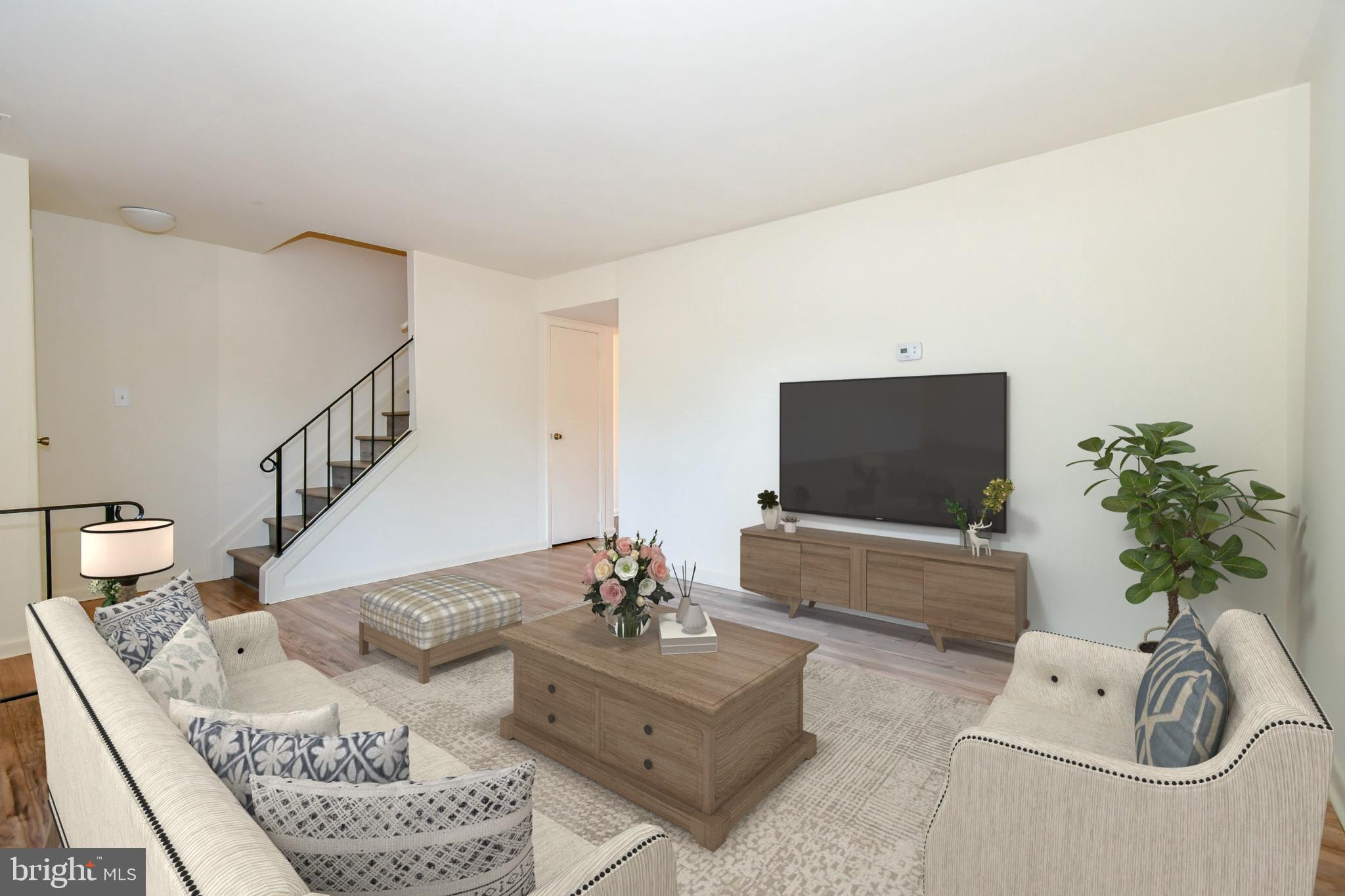 1251 Springtide Place Herndon, VA 20170 - Photo 3 of 32