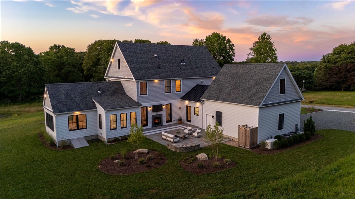 416 Bridgetown Road South Kingstown, RI 02874 - Photo 1 of 39