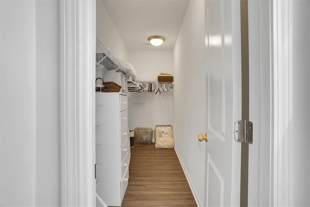 775 Hamilton Circle Southeast Atlanta, GA 30312 - Photo 18 of 24 a view of a bathroom from the hallway