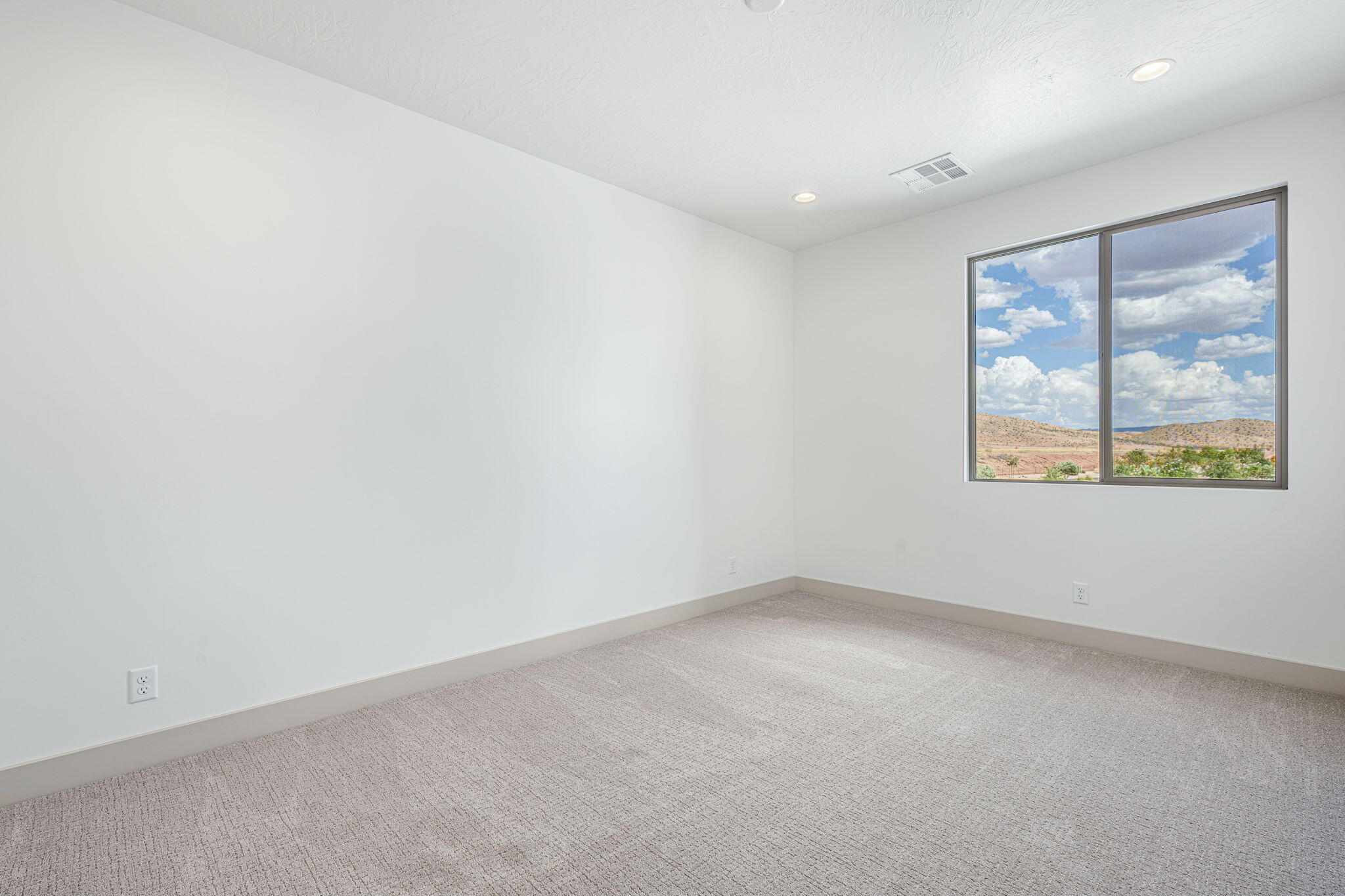 688 West High Tide Place, Unit 132 St. George, UT 84790 - Photo 8 of 20 Bedroom