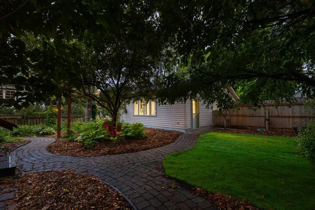 $4,000 | 4848 Ewing Avenue South, Minneapolis, MN 55410