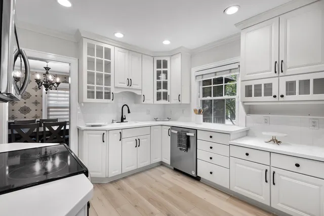 $4,000 | 4848 Ewing Avenue South, Minneapolis, MN 55410