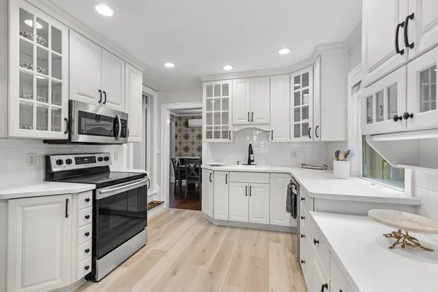 $4,000 | 4848 Ewing Avenue South, Minneapolis, MN 55410