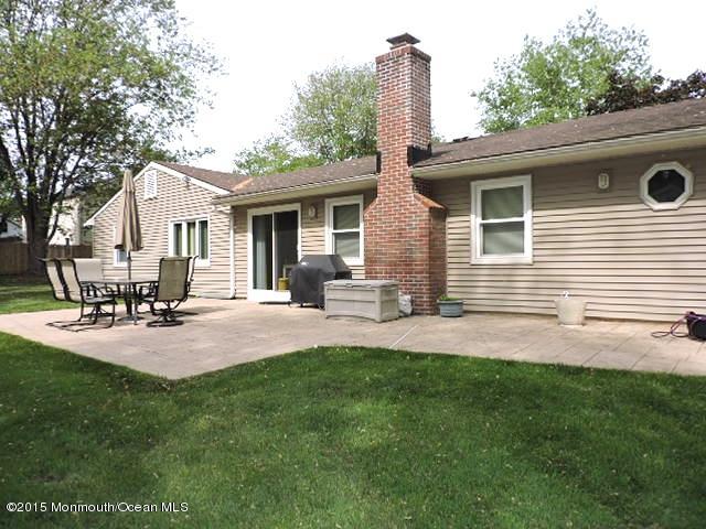 14 Collingwood Road Marlboro, NJ 07746 - Photo 20 of 21 Backyard Patio