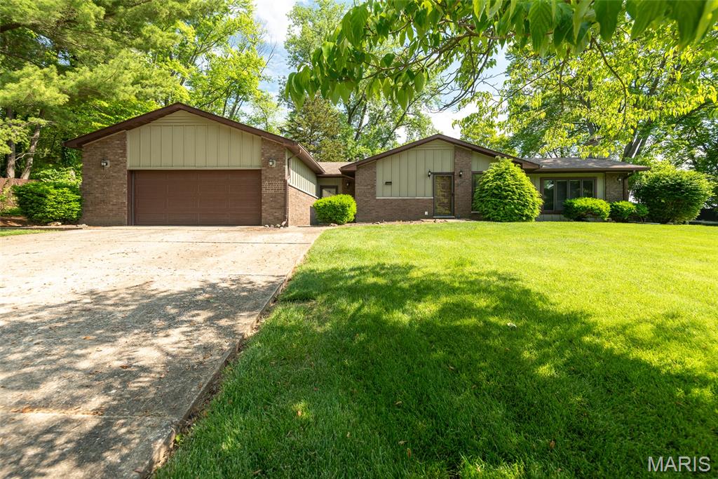 11 Glen Hollow Road Glen Carbon, IL 62034 - Photo 33 of 50