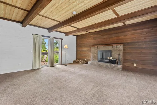 $329,900 | 11 Glen Hollow Road, Glen Carbon, IL 62034