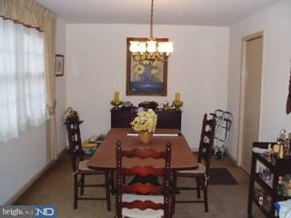 454 Kennerly Road Springfield, PA 19064 - Photo 4 of 6