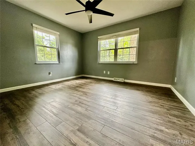 $275,000 | 1504 Paris Drive, Godfrey, IL 62035