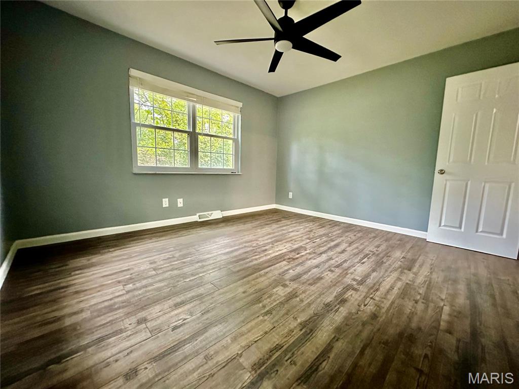 1504 Paris Drive Godfrey, IL 62035 - Photo 16 of 46