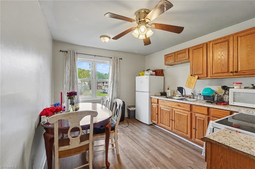 1958 Lakeview Road Asheboro, NC 27203 - Photo 12 of 19