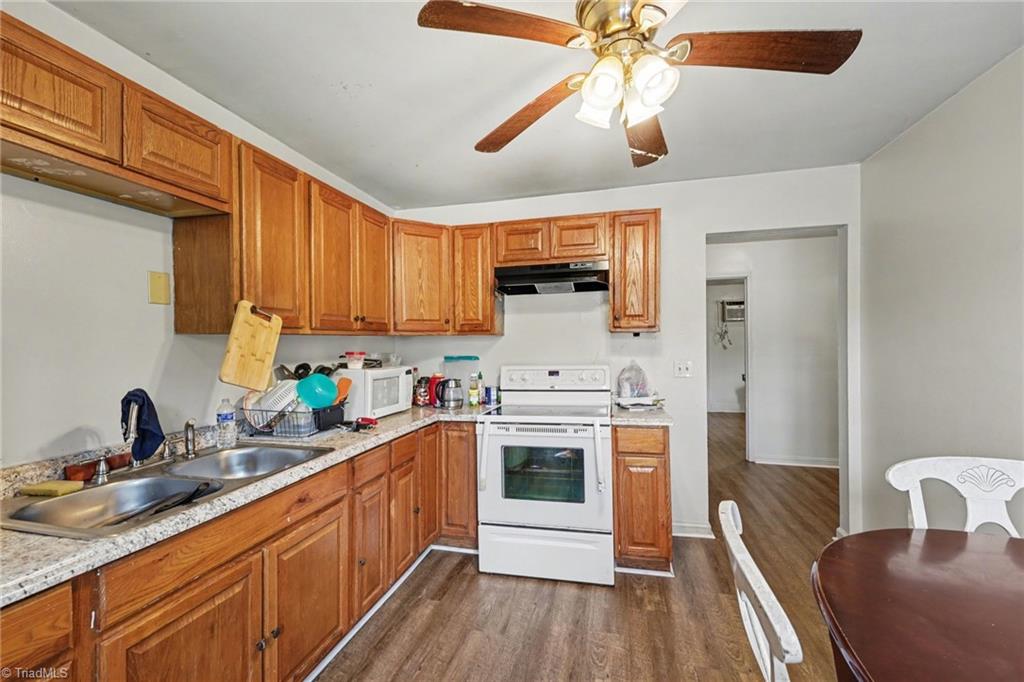 1958 Lakeview Road Asheboro, NC 27203 - Photo 17 of 19