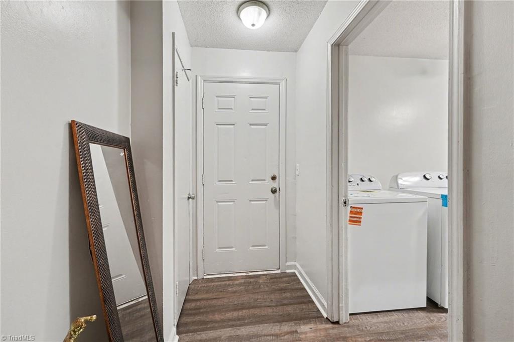 1958 Lakeview Road Asheboro, NC 27203 - Photo 7 of 19