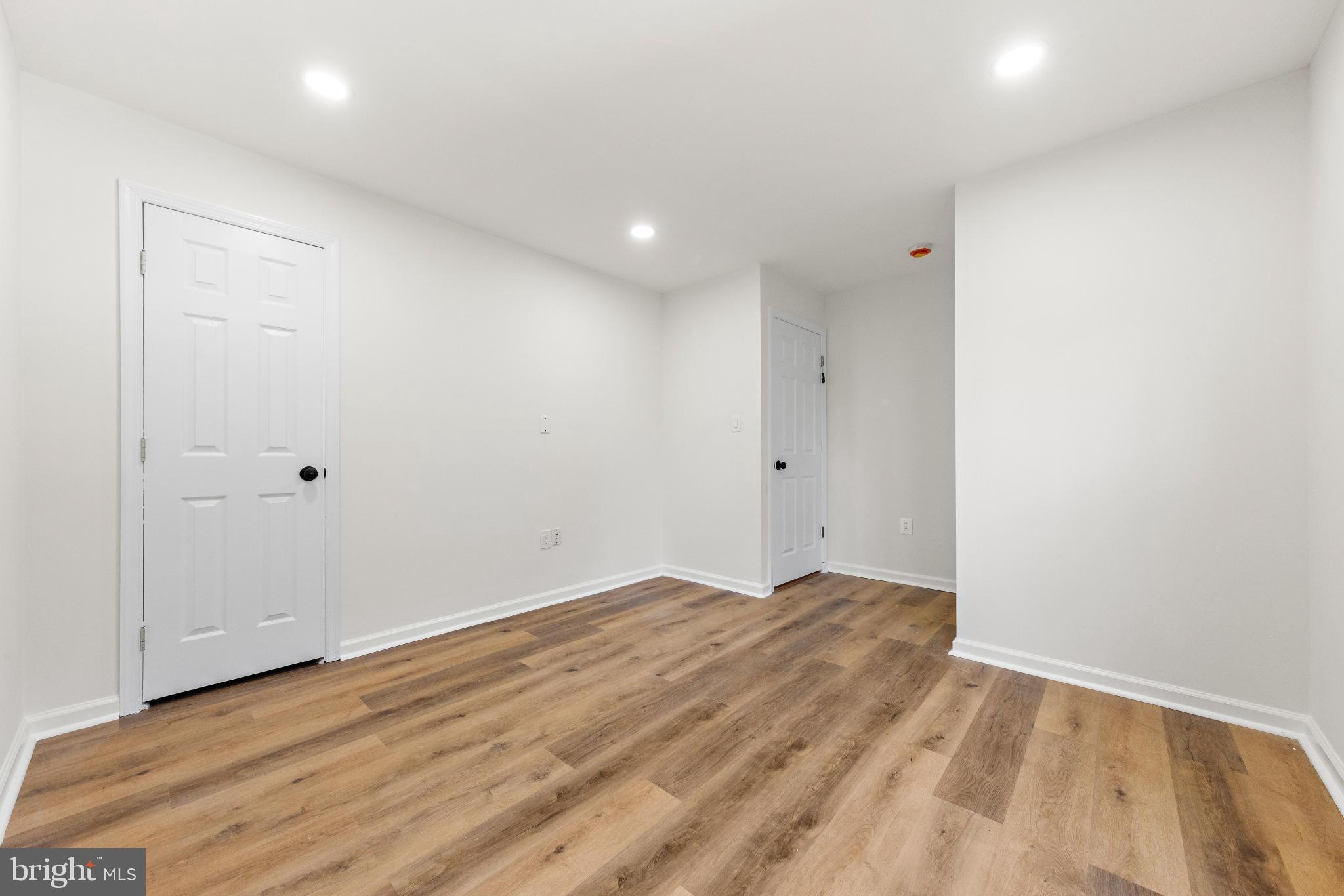 716 6th Road Newtonville, NJ 08346 - Photo 15 of 40 a view of an empty room